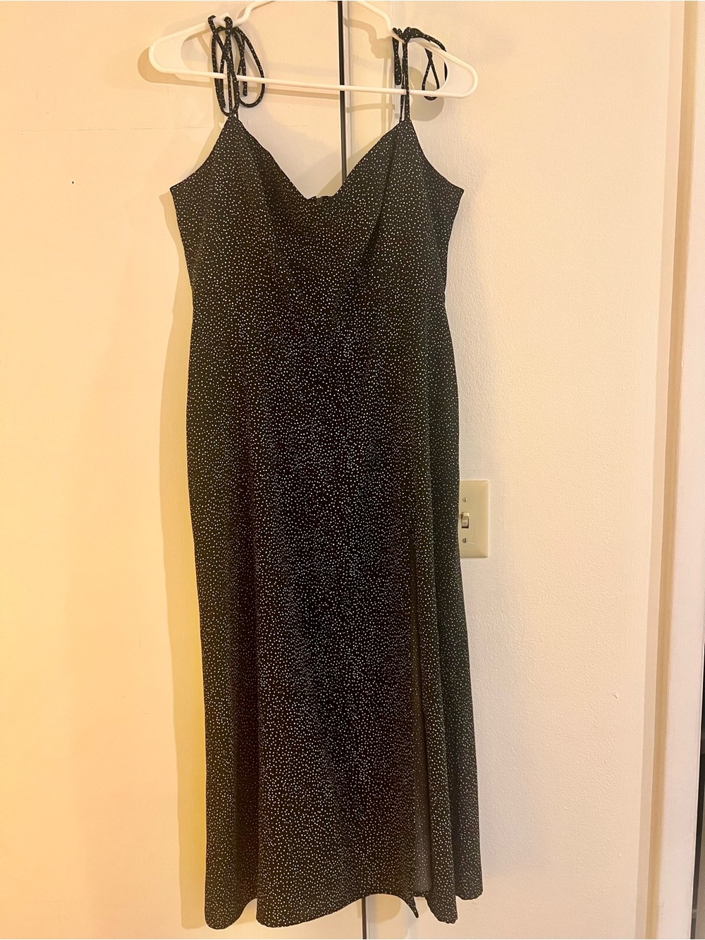 Park & Fifth Black Spotted Tie-Shoulder Maxi Dress